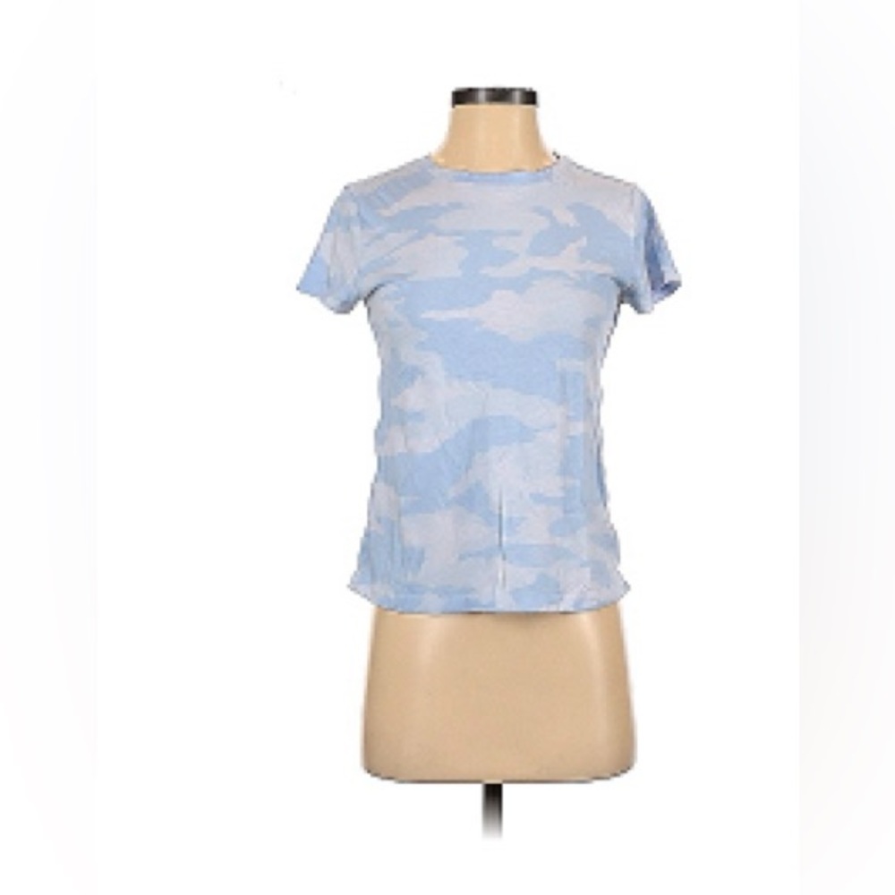 Athleta Active t shirt